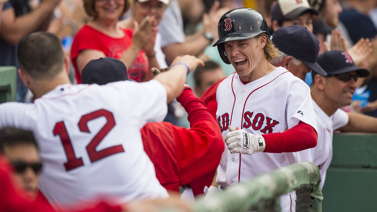 Holt hits for cycle, Boston ends slide with win over Braves